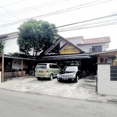 Reddoorz Syariah Near Stasiun Purwokerto Exterior foto