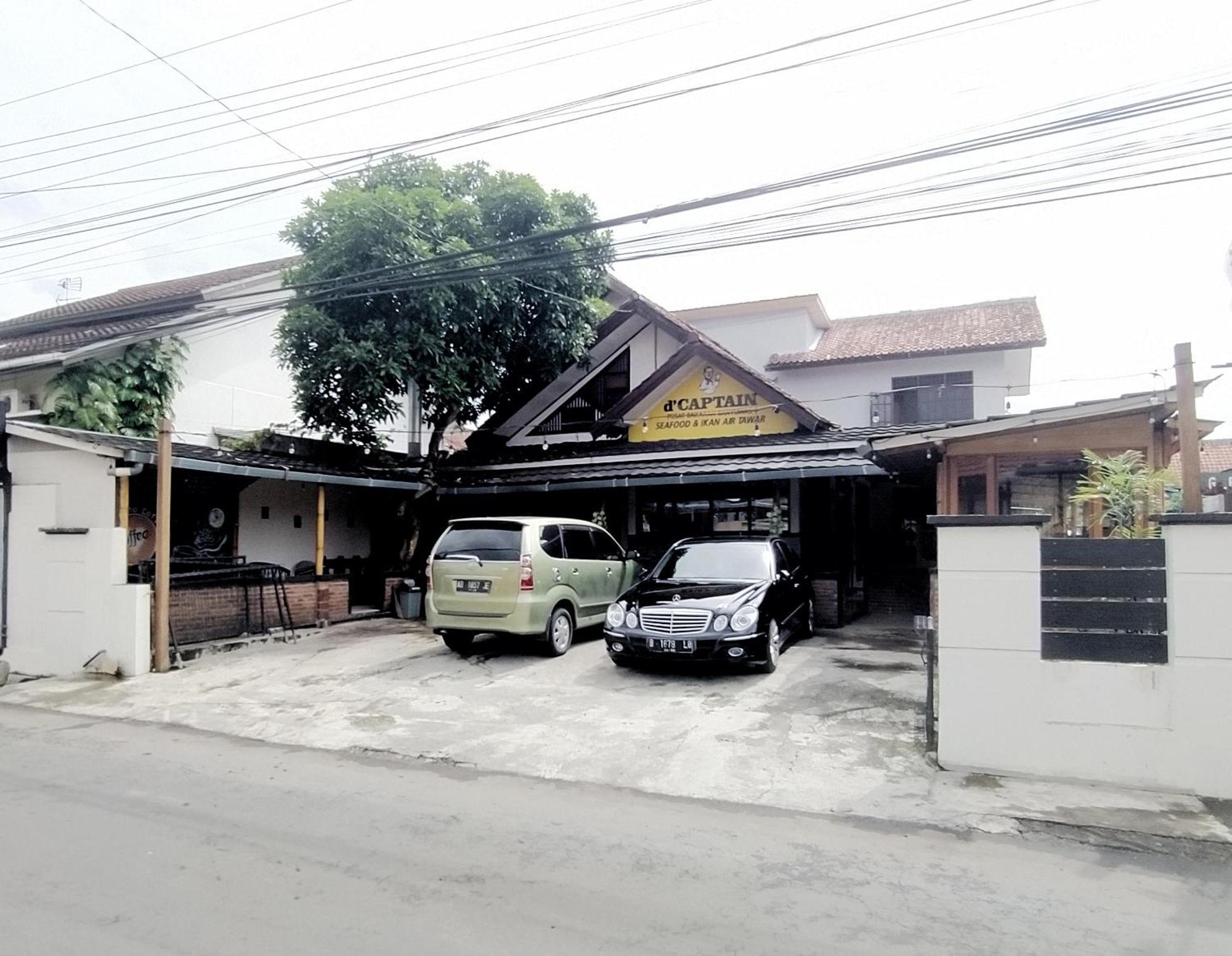 Reddoorz Syariah Near Stasiun Purwokerto Exterior foto